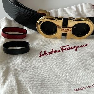 Ferragamo *Reversible* and adjustable Gancini belt, Lipstick Red/ Black